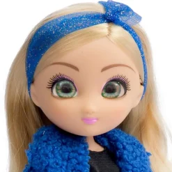 Amy Un' Icona Delle Occhi Vedri, Capelli Biondi E Look Fantastico Fashion Dolls