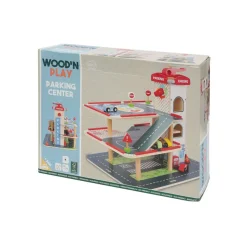 Outlet Garage A Tre Piani Veicoli In Legno