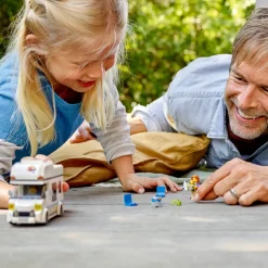 Sale City 60283 Camper Delle Vacanze, Set Di Costruzioni Con Roulotte Giocattolo E Minifigure, Giochi Per Bambini, Idee Regalo Mattoncini