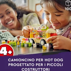 Outlet 42633 Food Truck Hot-Dog, Giochi Per Bambini 4+, Piccolo Camion Giocattolo Con Cucina, 2 Mini Bamboline E Gatto Mattoncini